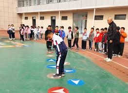 羽毛球：陈雨菲首战全胜